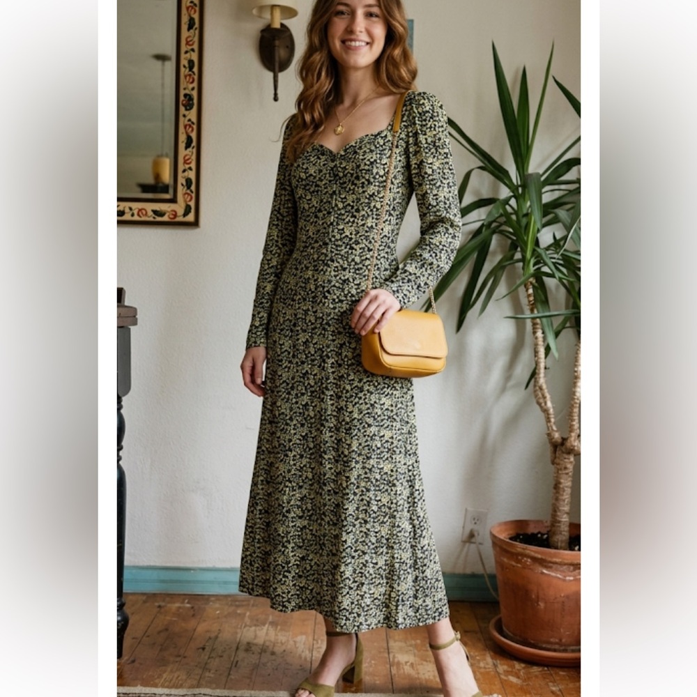 H&M Green and Black Long Sleeve Dress